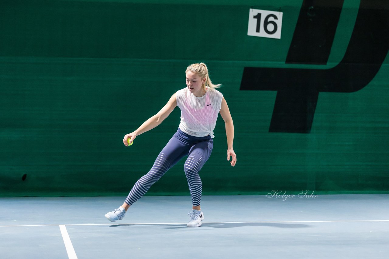 Training am 22.12.17 66 - Carina beim Training